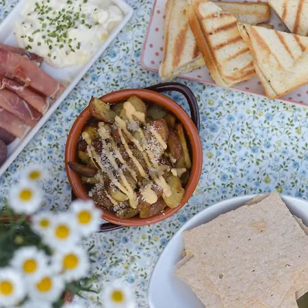 Kyrkjestolen Bed & Breakfast Tyinkrysset